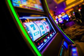 Tampilan permainan Dragon Hatch di rans4d dengan simbol naga dan fitur bonus